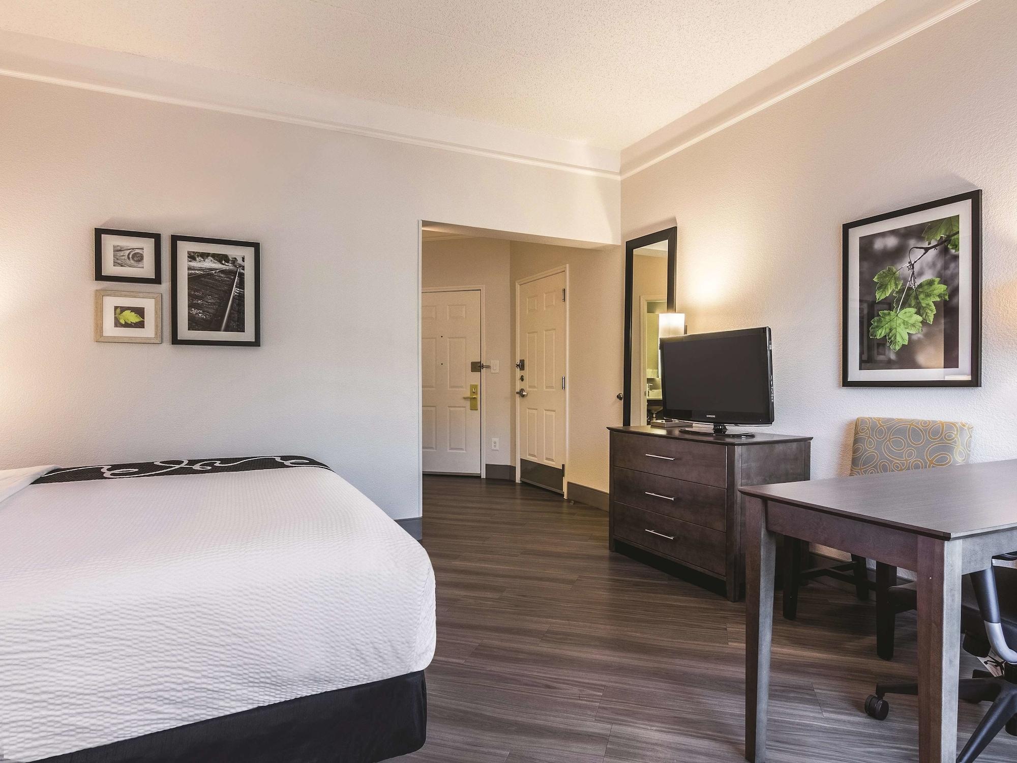 La Quinta By Wyndham Shreveport Airport Hotell Eksteriør bilde