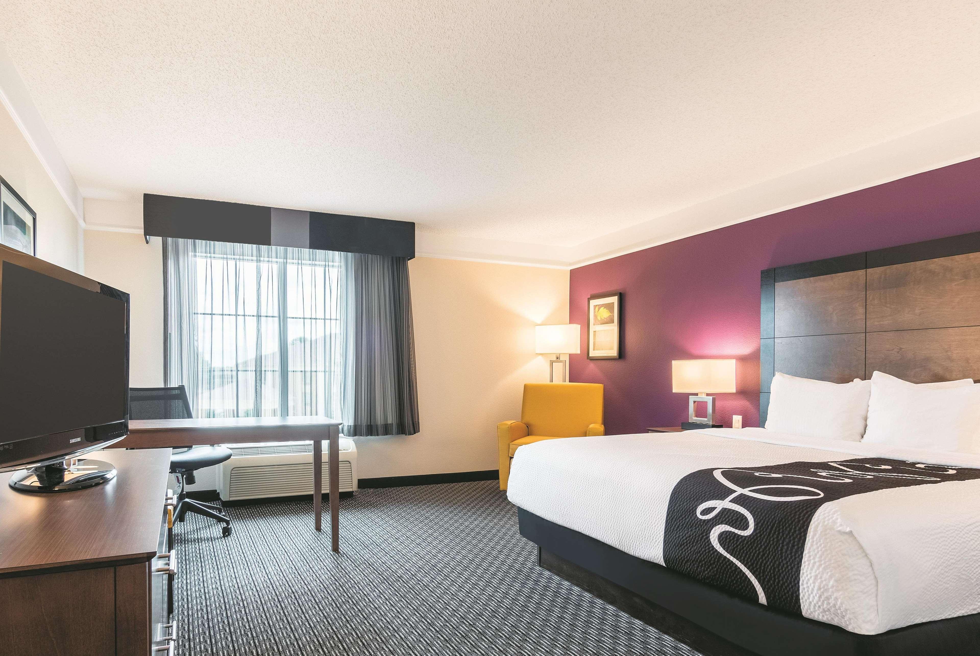 La Quinta By Wyndham Shreveport Airport Hotell Eksteriør bilde