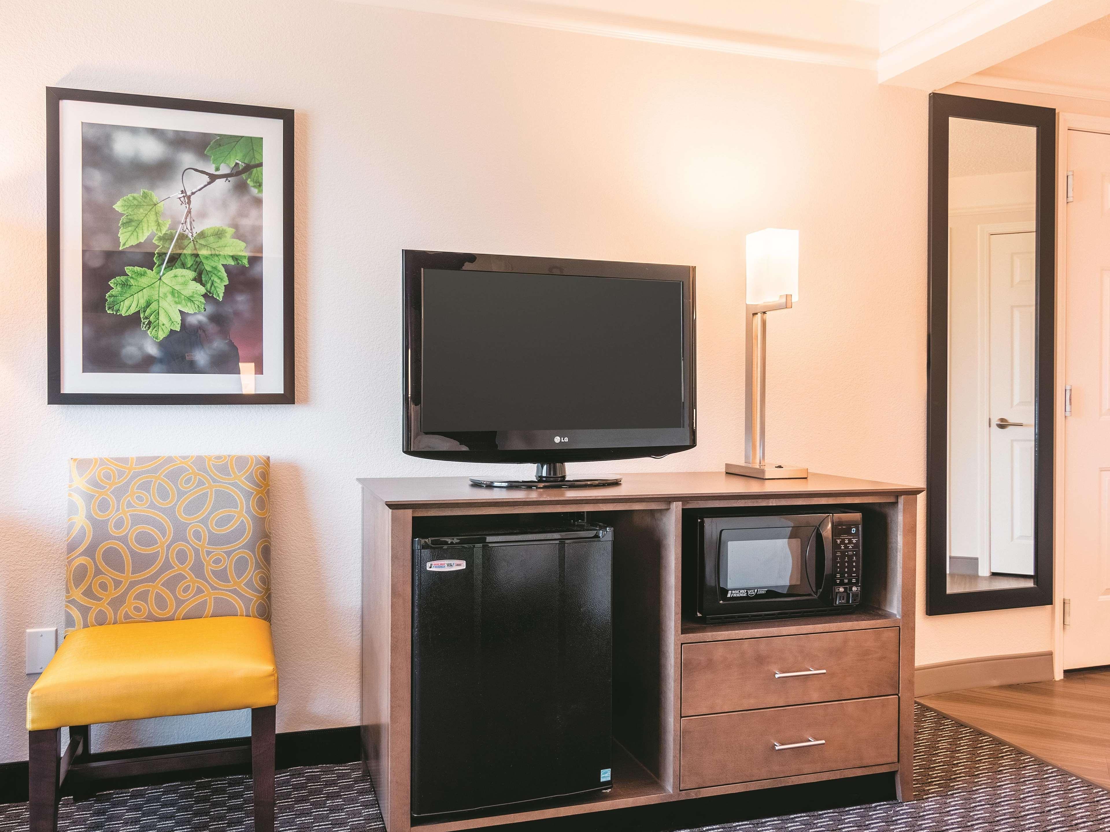 La Quinta By Wyndham Shreveport Airport Hotell Eksteriør bilde