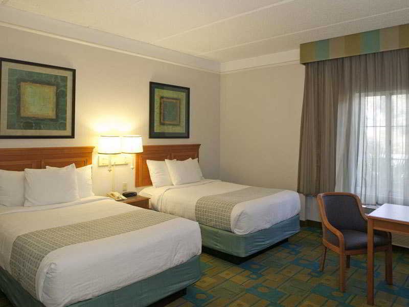 La Quinta By Wyndham Shreveport Airport Hotell Eksteriør bilde